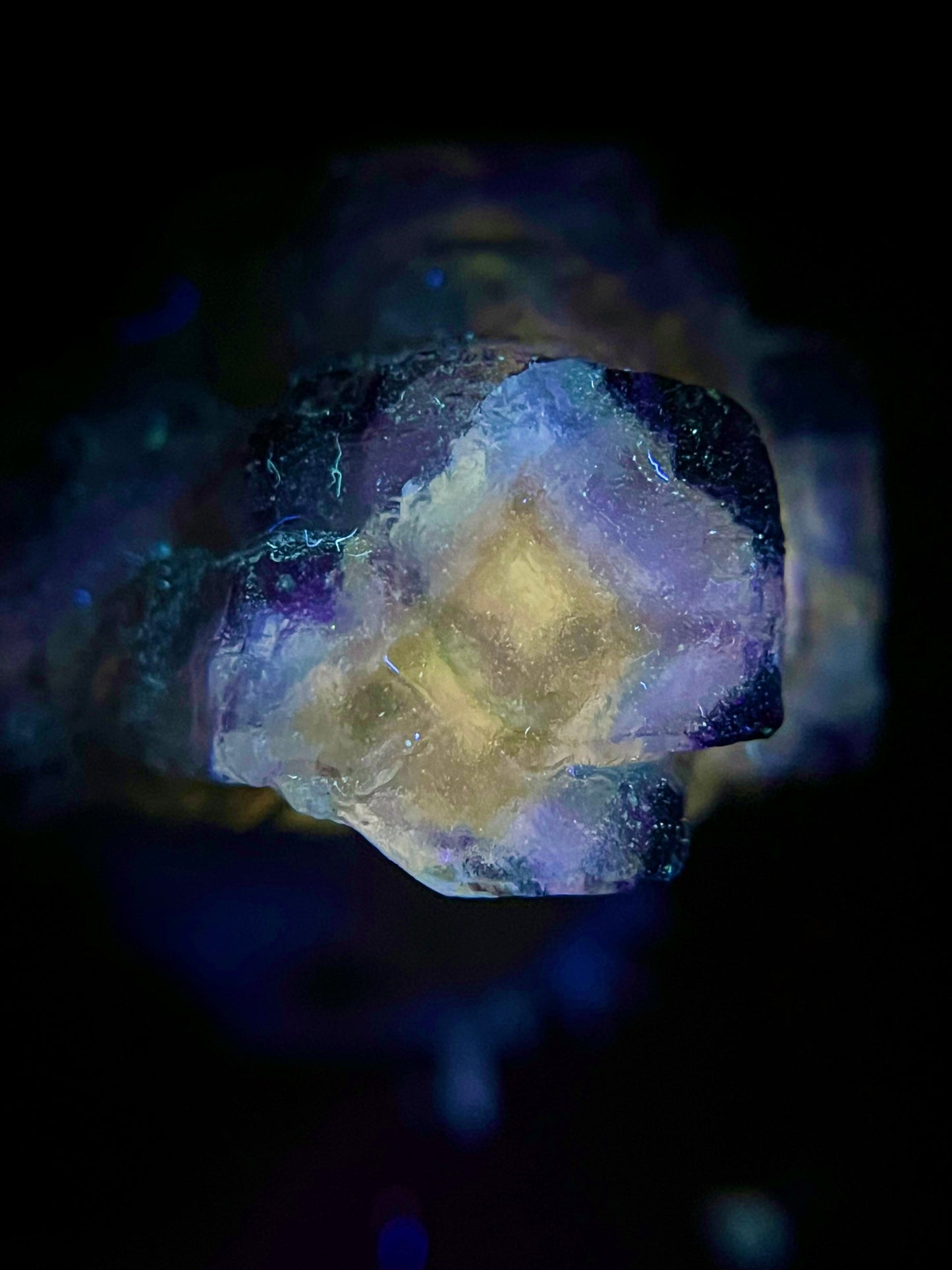 Fluorite Eye Thumbnail - Erongo Mnt. Region - Namibia - UV Reactive!