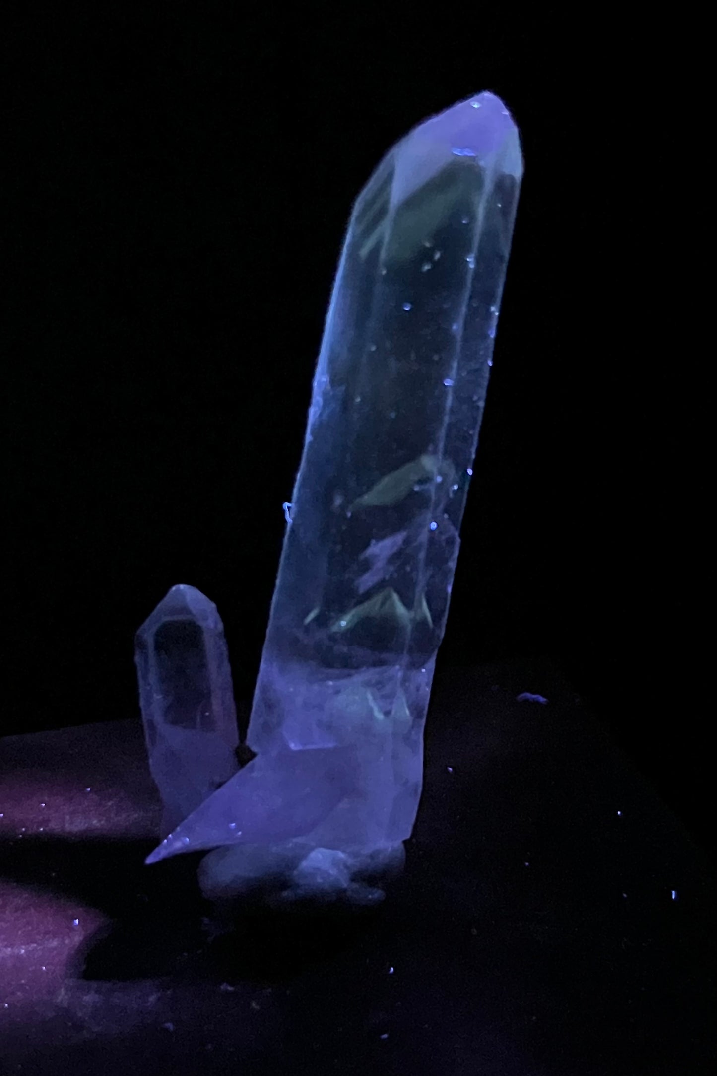 UV Phantom Quartz Points - Washington