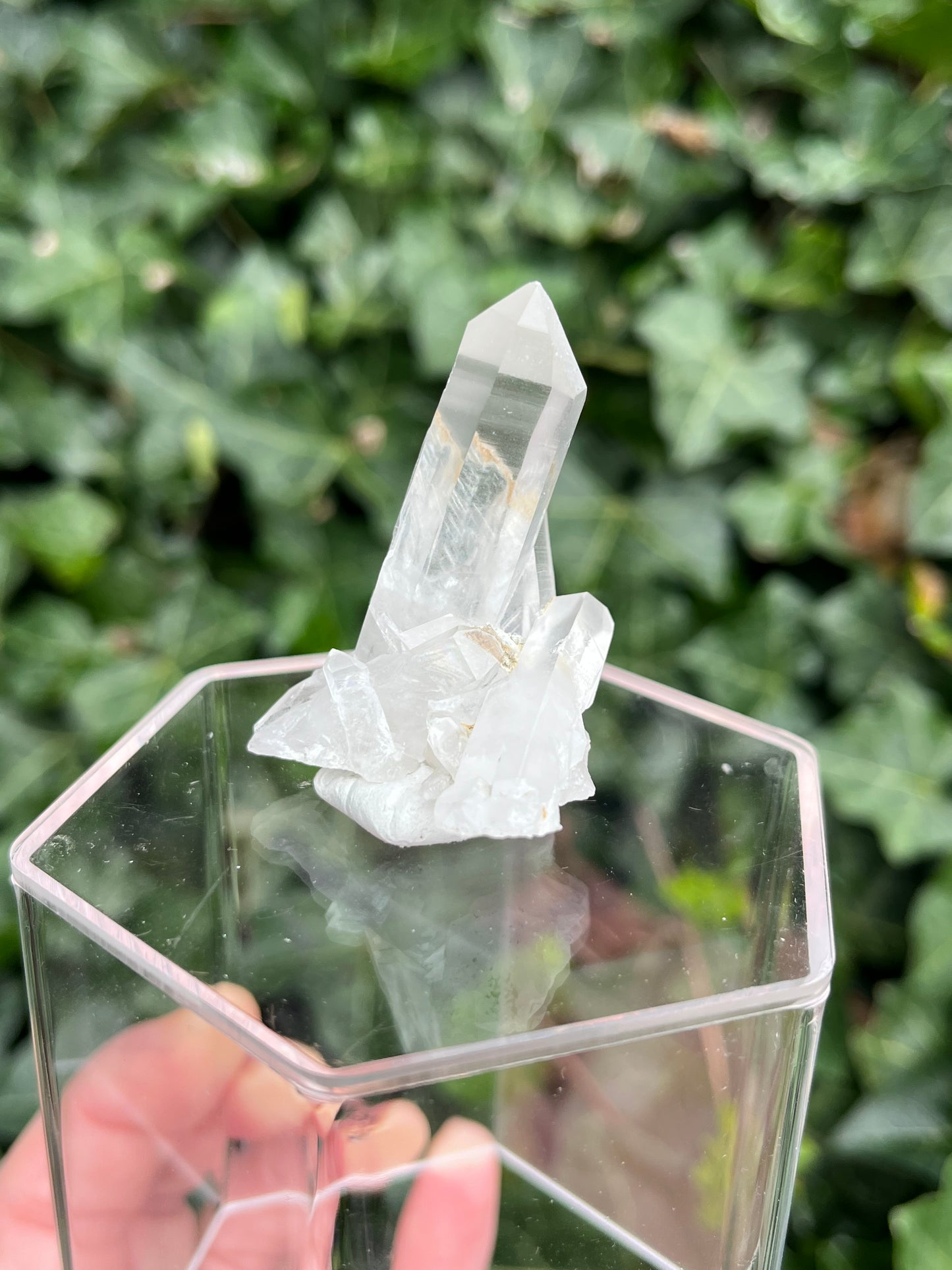 UV Phantom Quartz Cluster - Washington